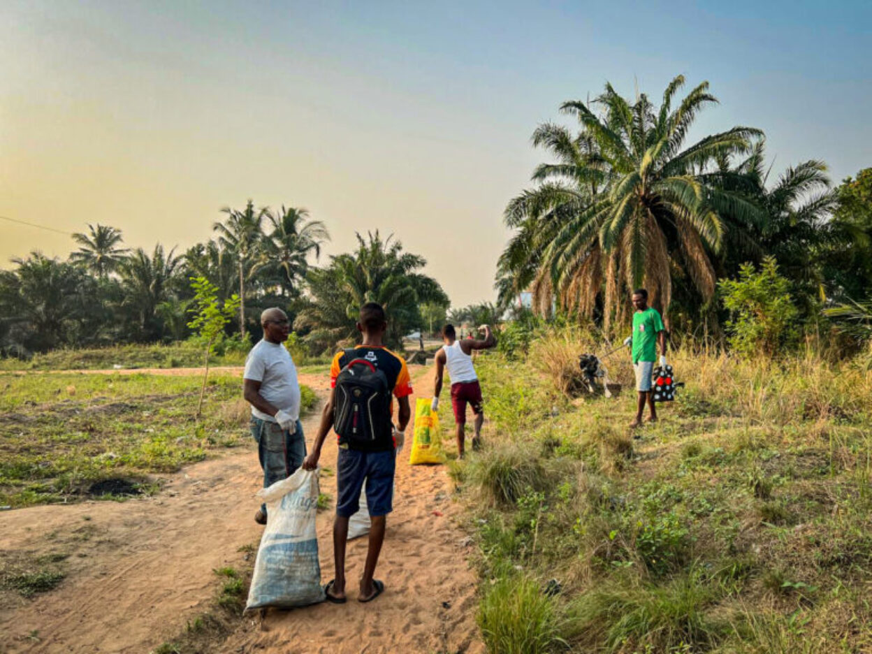 PROJECT-TOGO_Recacling_Muellsammelaktion_4.jpg-768x576.jpg