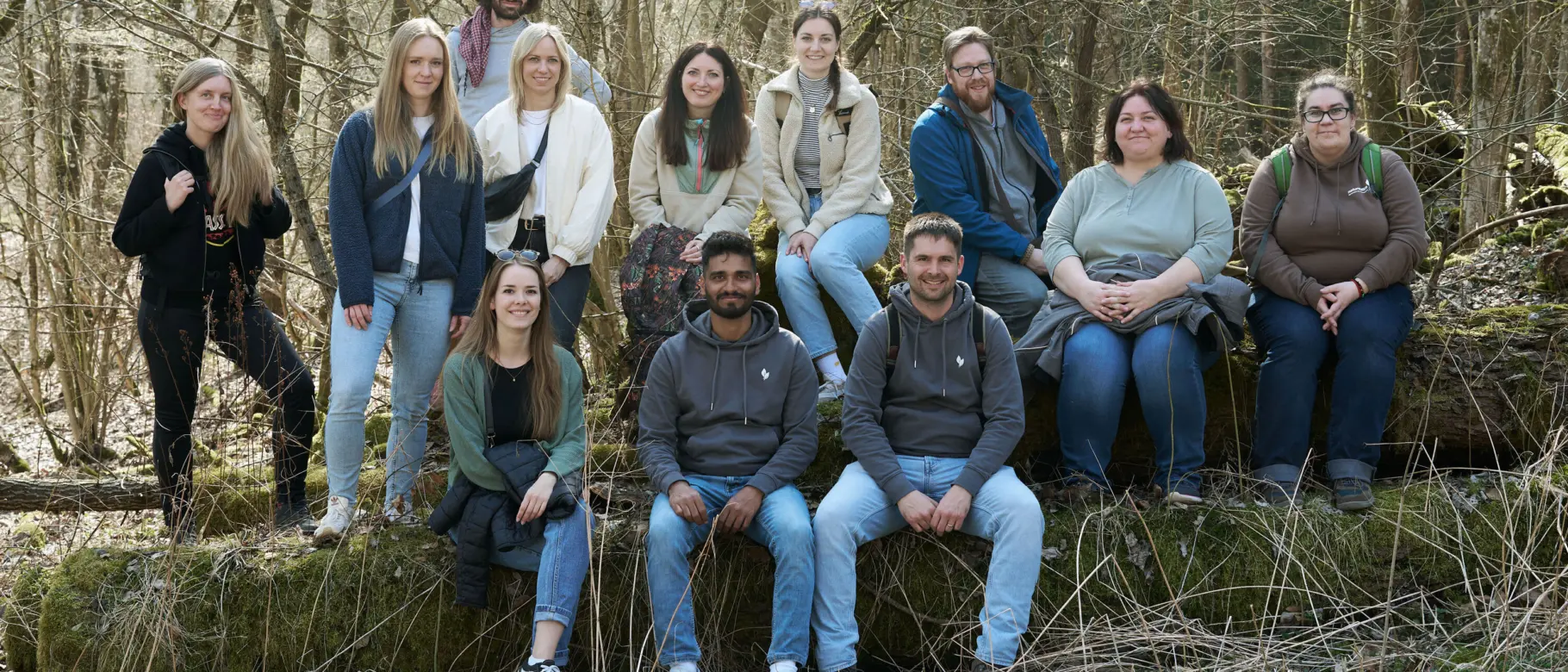 Gruppenfoto wald ausflug